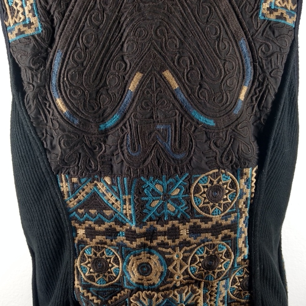 Biya Embroidered Valyrian Zip Up Vest (Unisex) M NWOT - Picture 2 of 5